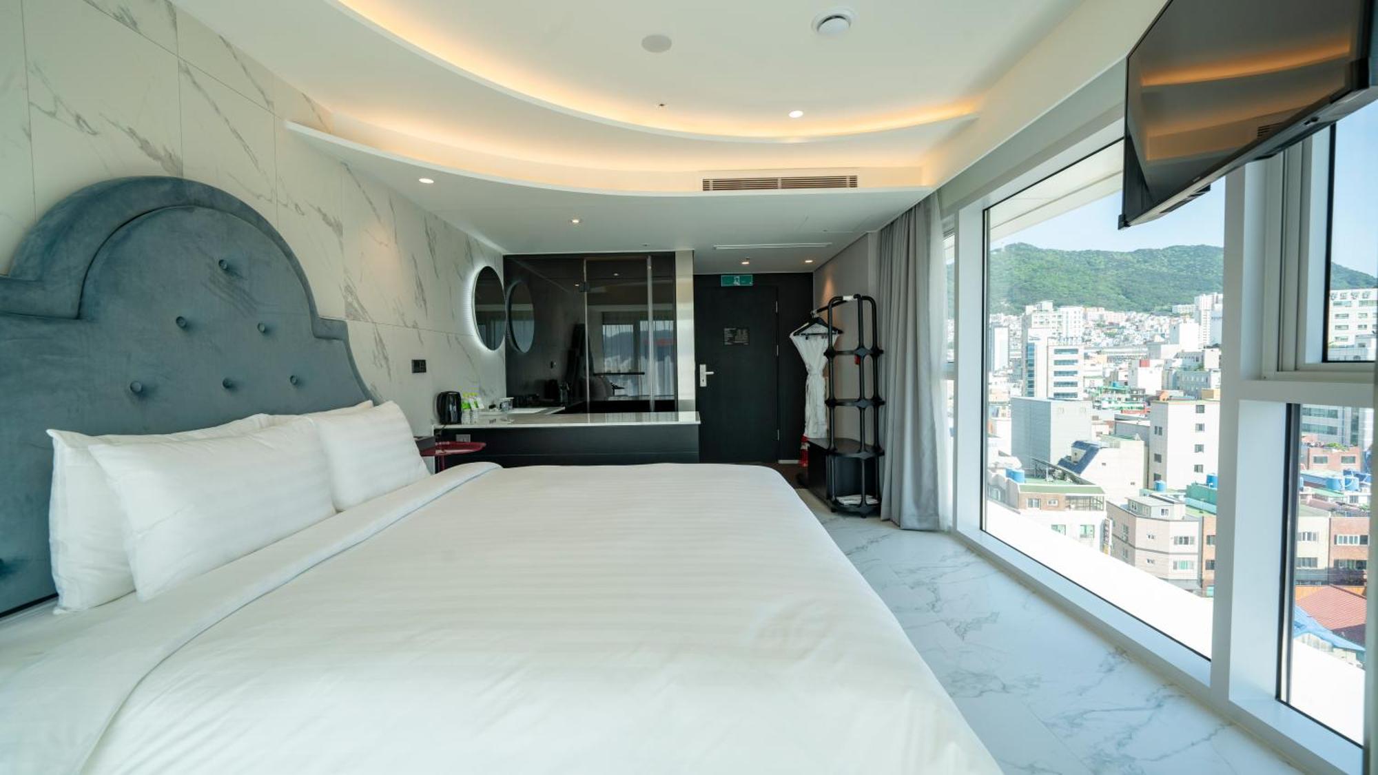 Lavalse Hotel Busan Bagian luar foto